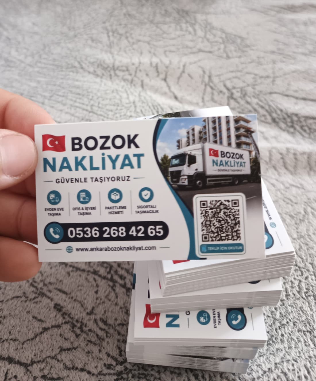 Ankara Bozok Nakliyat kartviziti ön yüzü, iletişim bilgileri ve web sitesi adresi